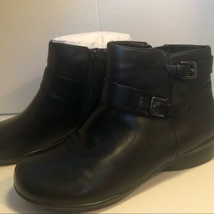 Cole Black Leather Boots 9